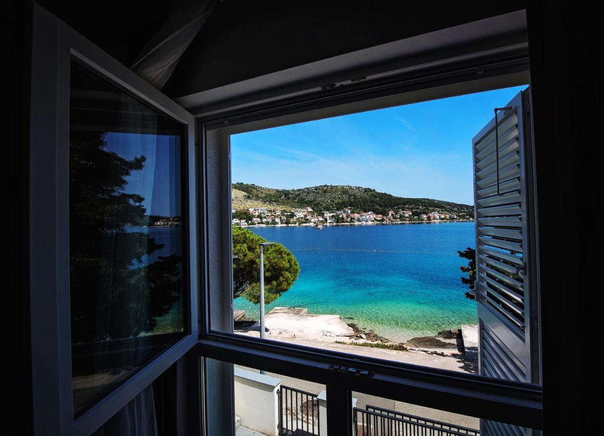 Sea Front Apartments Ivana Rogoznica  Exteriör bild